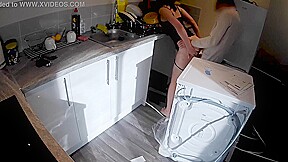 Horny Amateur Wife Seduces Plumber In Kitchen