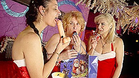 mature christmas groupsex party