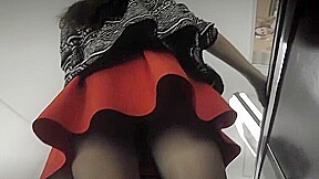 UPSKIRT PANTYHOSE CLIP FILMED