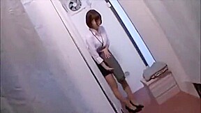 yu_dressing_room